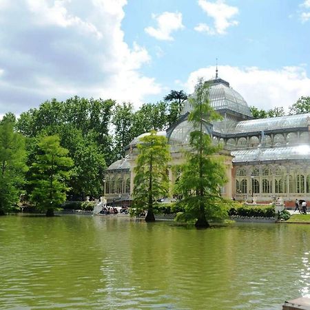 Apartamento en Retiro Apartment Madrid Bagian luar foto