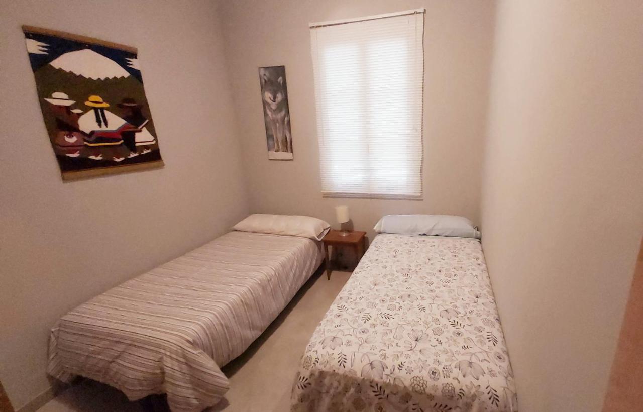 Apartamento en Retiro Apartment Madrid Bagian luar foto