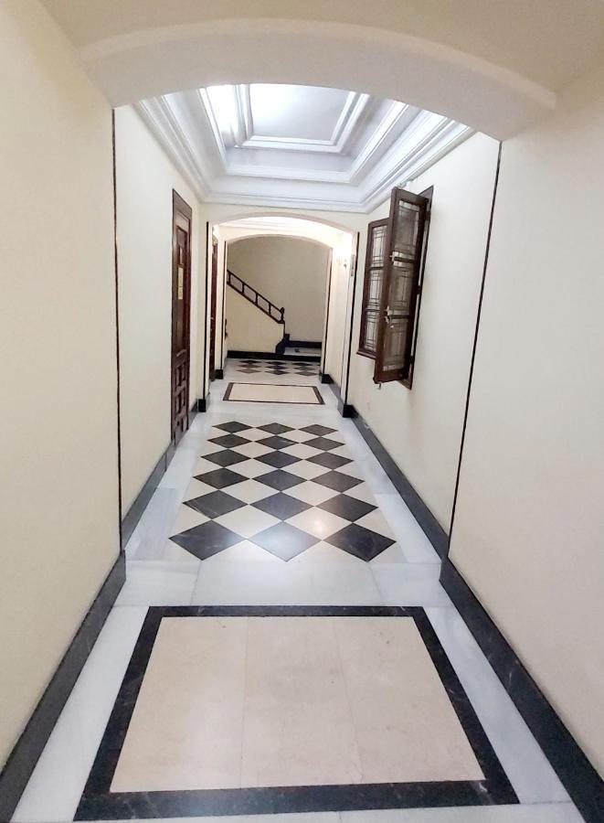 Apartamento en Retiro Apartment Madrid Bagian luar foto