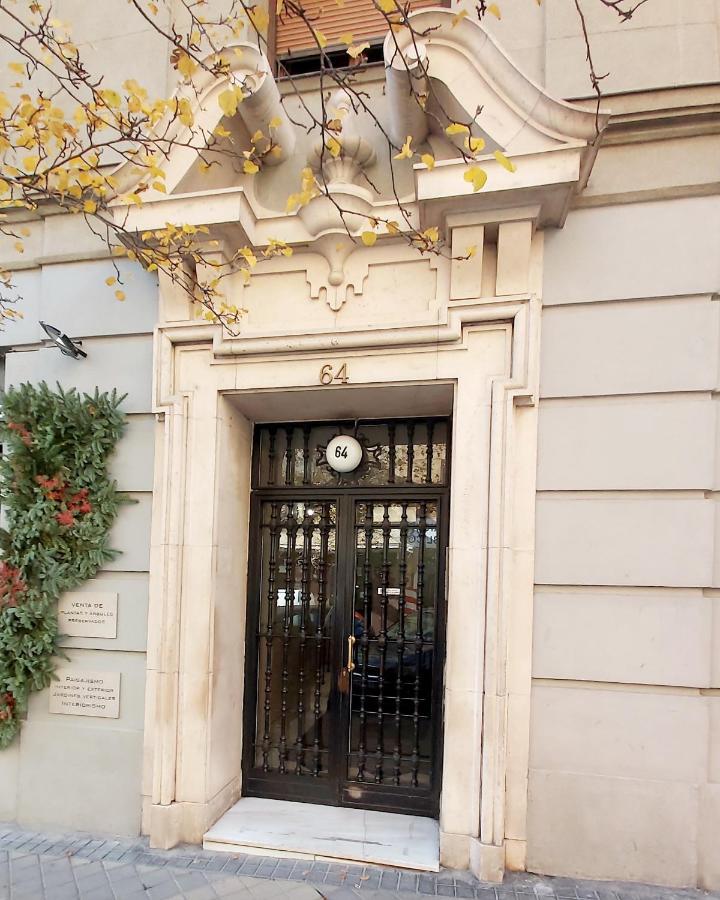 Apartamento en Retiro Apartment Madrid Bagian luar foto