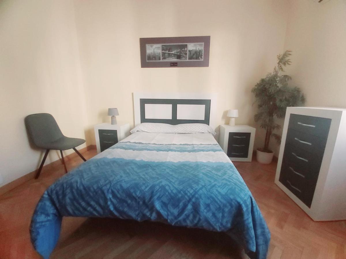 Apartamento en Retiro Apartment Madrid Bagian luar foto